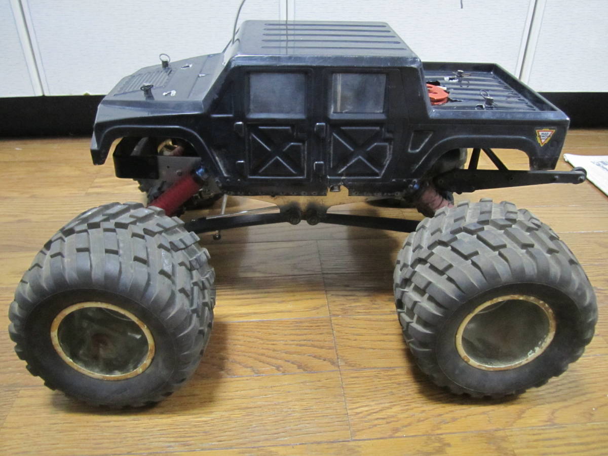 1/8 GP 4WD モンスタートラック マッドアーマー カスタム 超超巨大 ラジコン エンジンカー KYOSHO R/C CUSTOM MAD ARMOUR 京商 激安 レア車_画像9