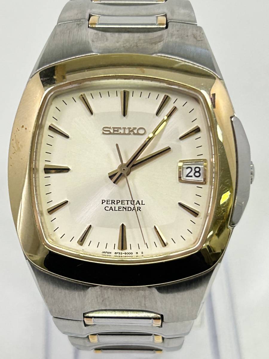 S0512-544 1284【1円スタート】 腕時計　セイコー　SEIKO　パーペチュアルカレンダー　8F32-5000　デイト　クォーツ　メンズ_画像2