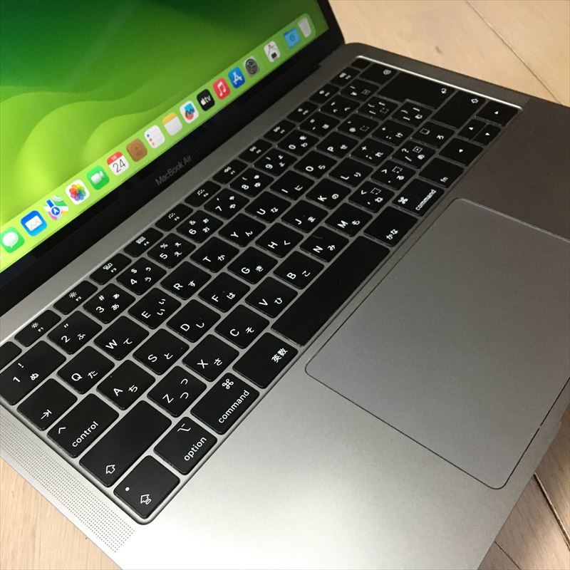 期間限定 28日まで! 002）Apple MacBook Air 13インチ 2019 Core i5 1.6GHz/RAM 8GB/SSD 256GB（139002）_画像4