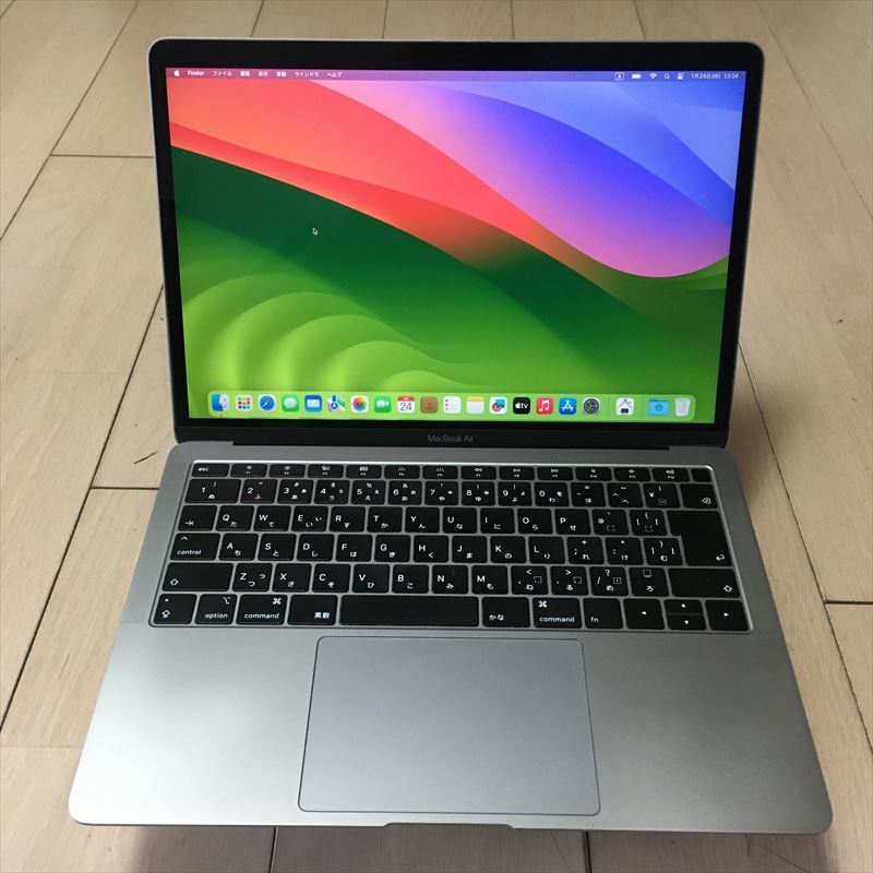 期間限定 28日まで! 002）Apple MacBook Air 13インチ 2019 Core i5 1.6GHz/RAM 8GB/SSD 256GB（139002）_画像1