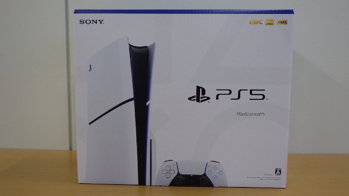 H553-58038 美品 SONY ソニー Playstation5 プレステーション5 超高速SSD内蔵 1TB Blue-rayディスクドライブ 小型化と軽量化を実現_画像1