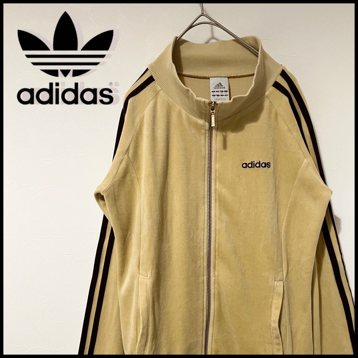 希少】adidas トラックジャケット ジャージ ベロア 万国旗 希少】adidas トラックジャケット ジャージ ベロア 万国旗