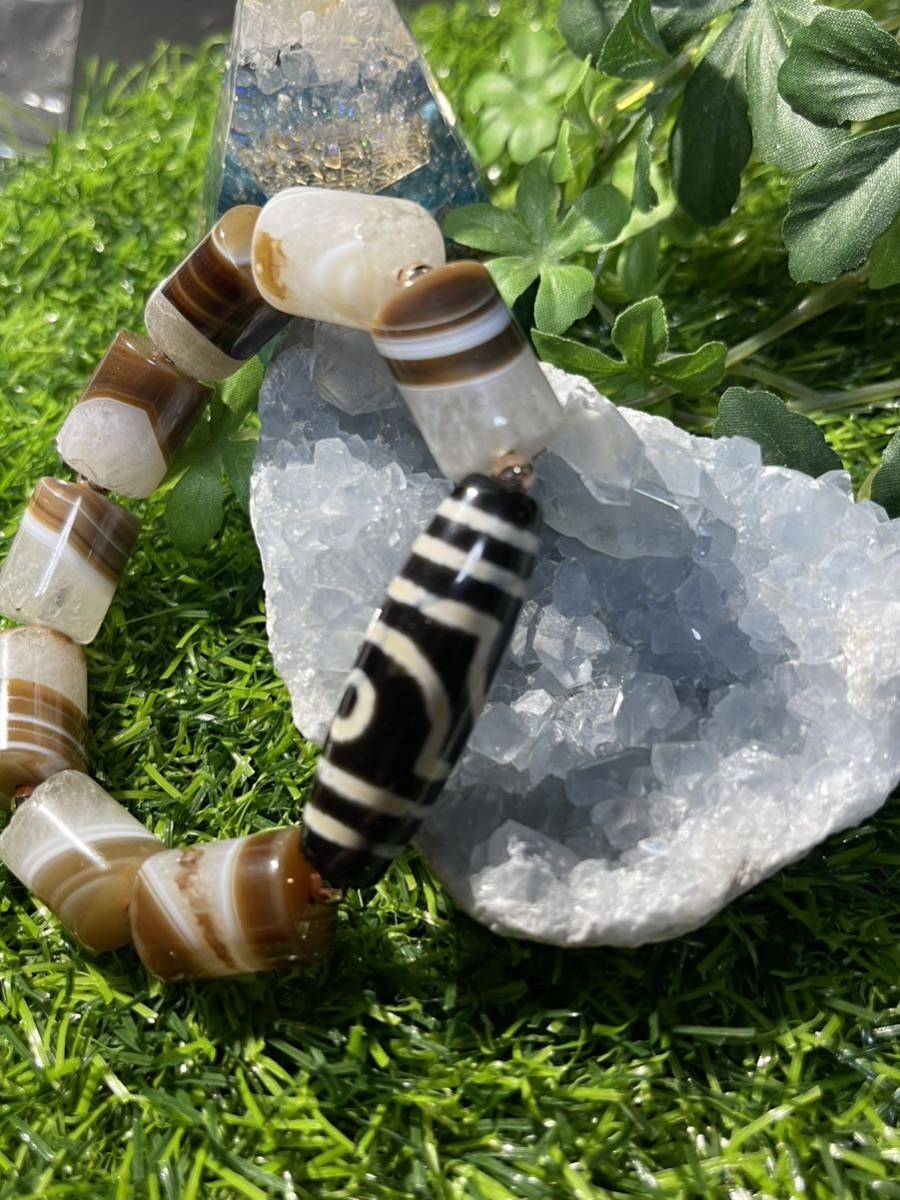  hand made natural stone bracele * inside diameter approximately 15cm* two eye heaven ...* Power Stone better fortune amulet . luck, love, work .⑩