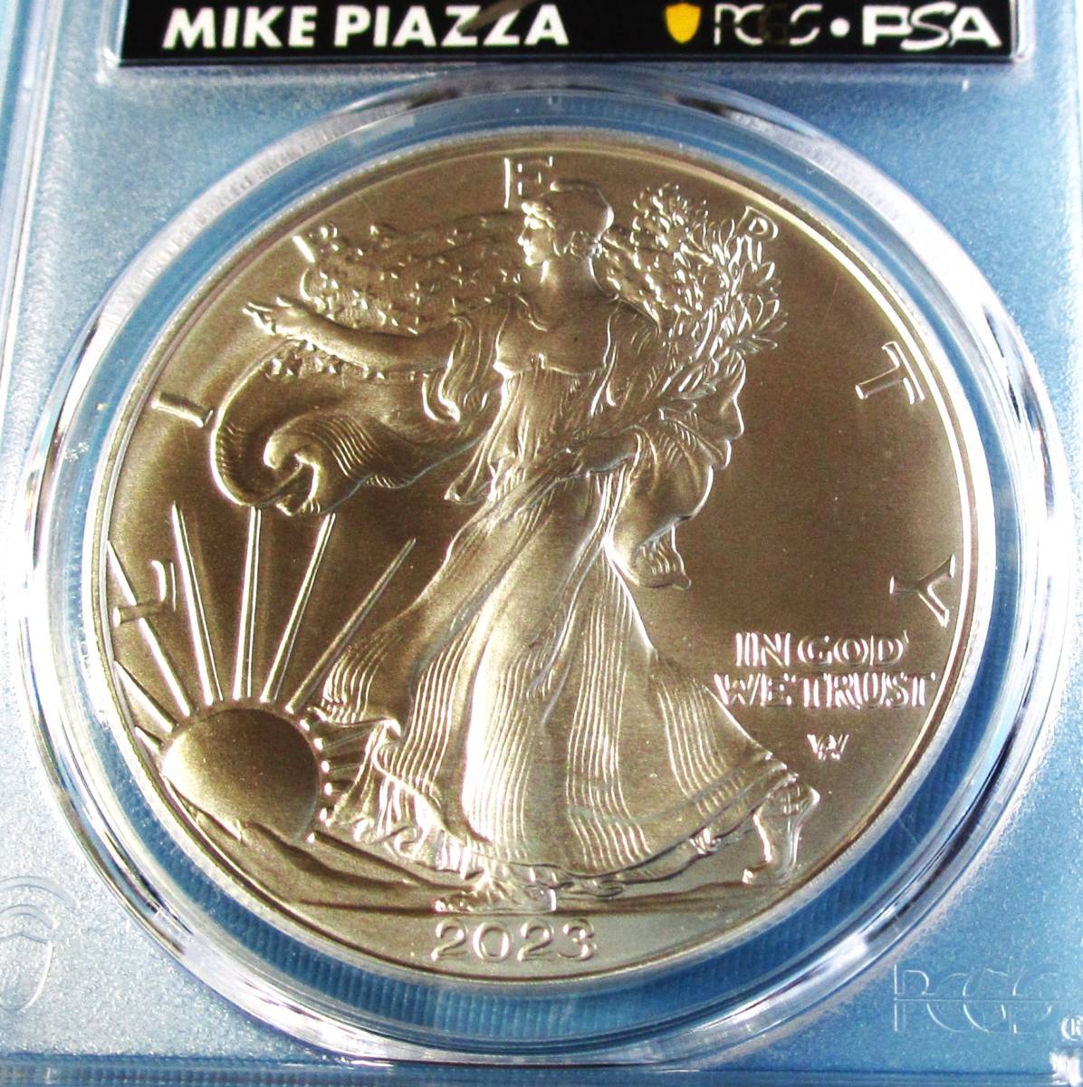 ★★ 最高鑑定 シルバーイーグル 2023年 MLBレジェンド Mike Piazza 直筆サイン １$ .999銀貨 PCGS MS70 First Strike ★★_画像4