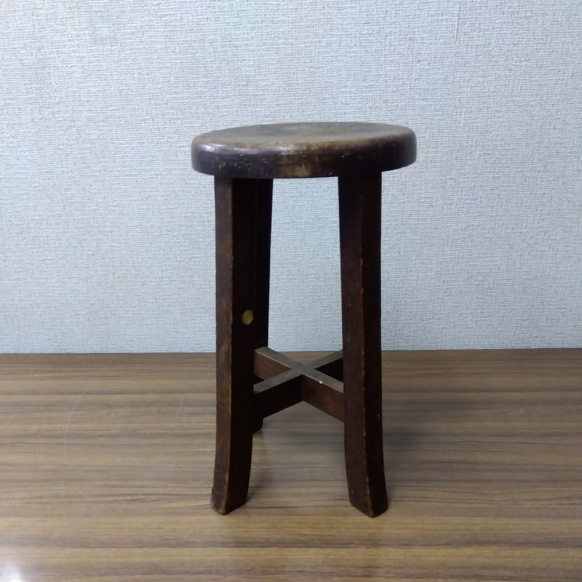 【在庫処分セール】木製　アンティークスツール　検:丸椅子　丸イス　古道具　レトロ　ビンテージ