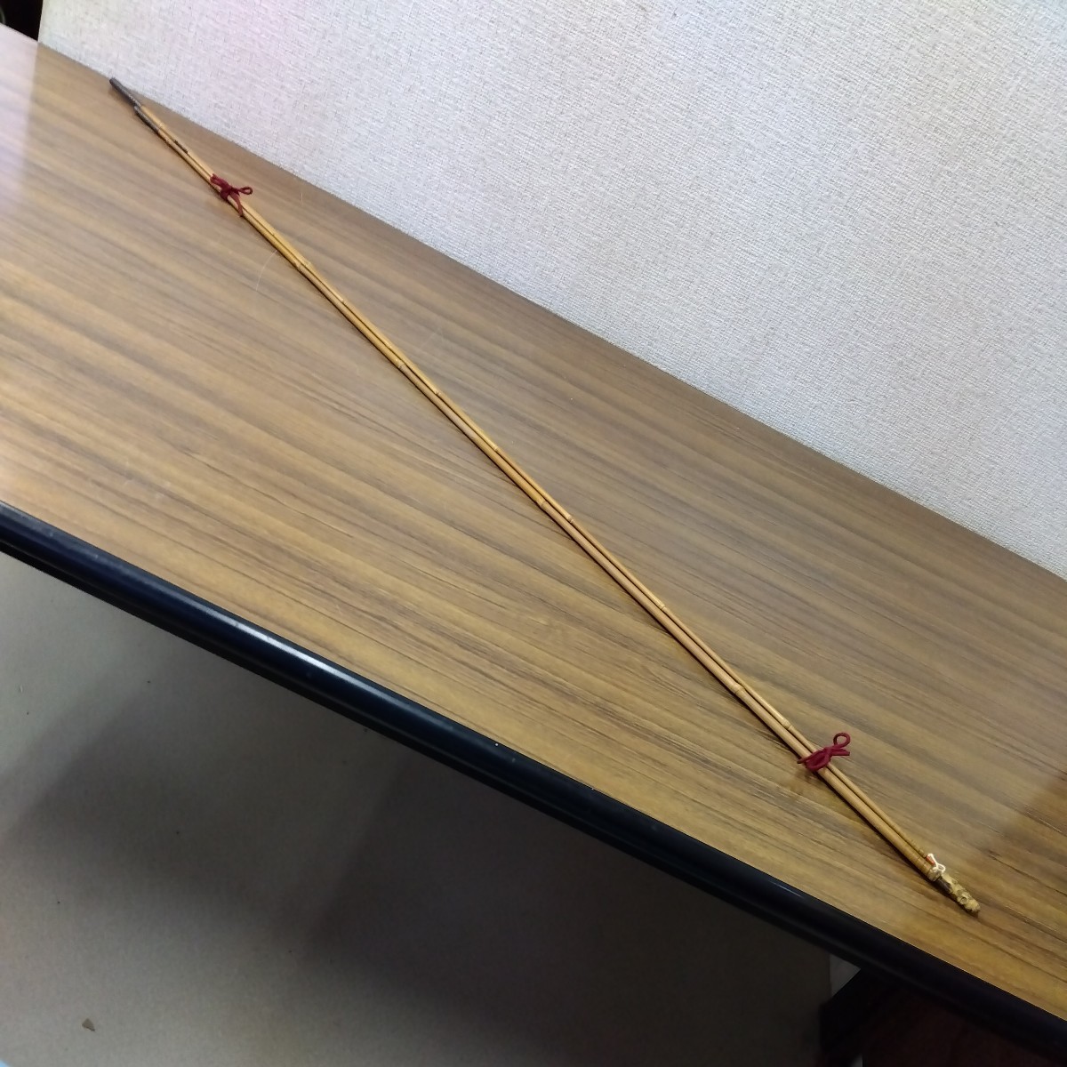 珍品】庄内竿 在銘白虎? 13尺 三本継〈螺旋式真鍮パイプ継〉 珍品】庄内竿 在銘白虎? 13尺 三本継〈螺旋式真鍮パイプ継〉