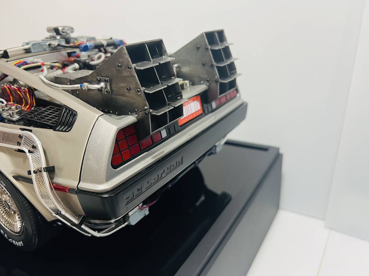 【海外延長号スペシャルオプション付】デアゴスティーニ　DeAGOSTINI デロリアン　1/8 バックトゥザ・フューチャー　完成品 ※説明欄必読_画像6