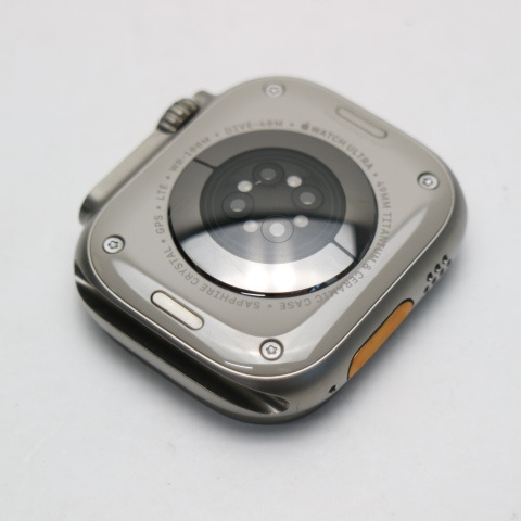 新品同様 Apple Watch Ultra 49mm GPS+Cellular チタニウム スマホ 中古あすつく 土日祝発送 即日発送_画像2