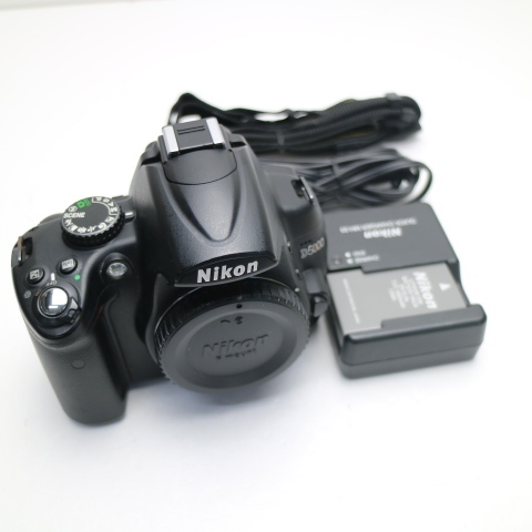 美品 Nikon D5000 ブラック ボディ 即日発送 Nikon デジタル一眼 本体 あすつく 土日祝発送OK_画像1