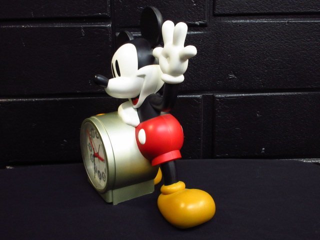 s3558　ミッキーマウス　Disney time　目覚まし時計　動作確認済　ボイス時計　置時計　品番FD450A　ボリューム調整　アラーム　ディズニー_画像5
