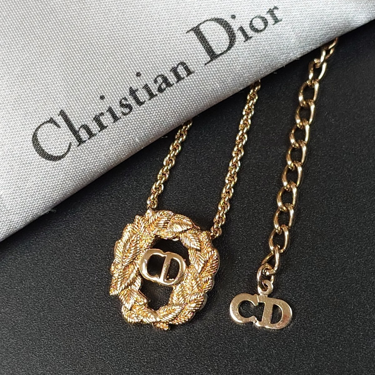 極美品】 Christian Dior ディオール ネックレス CD ロゴ リーフ 葉