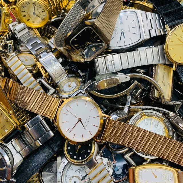 １円出品 時計 SEIKO Nixon WIRED CITIZEN dunhill RADO ブランド クオーツ まとめ出品 ブレス 革ベルト 格安 腕時計 懐中時計 大量出品_画像10