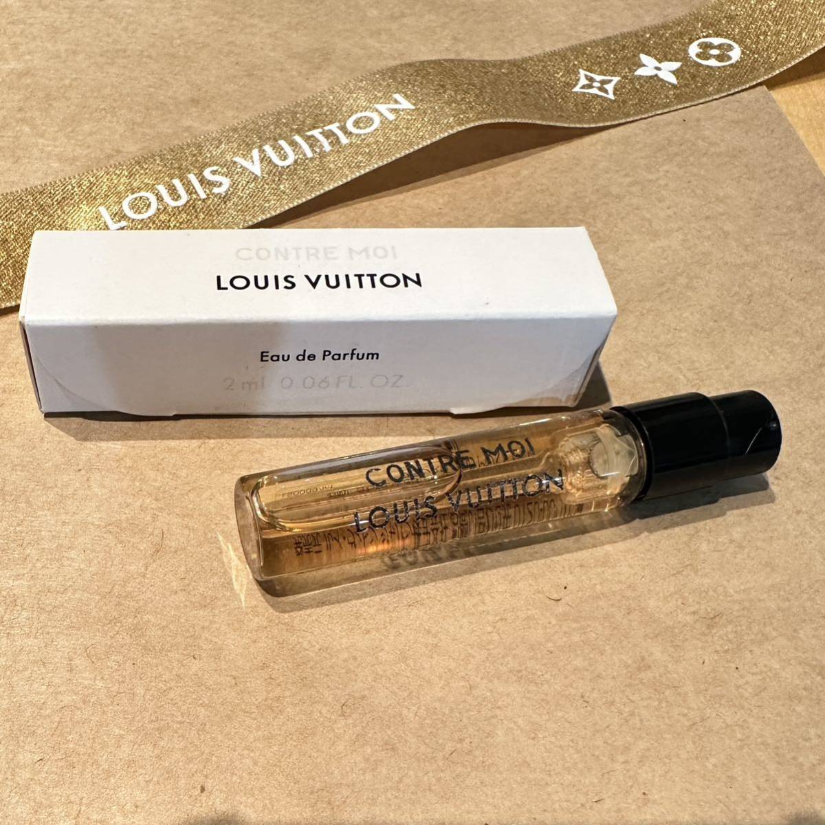 KK) 未使用保管品 Louis Vuitton Contre Moi ルイヴィトン コントロ　モワ 香水 サンプル 試供品 2ml フレグランス 廃番品_画像2