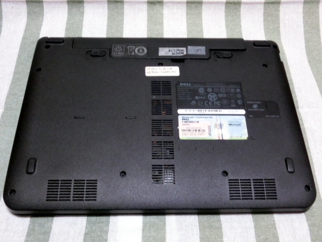 Dell inspiron 11z 黒 2GB SSD128GB 11.6inch Win10Home ACアダプタ付_画像3