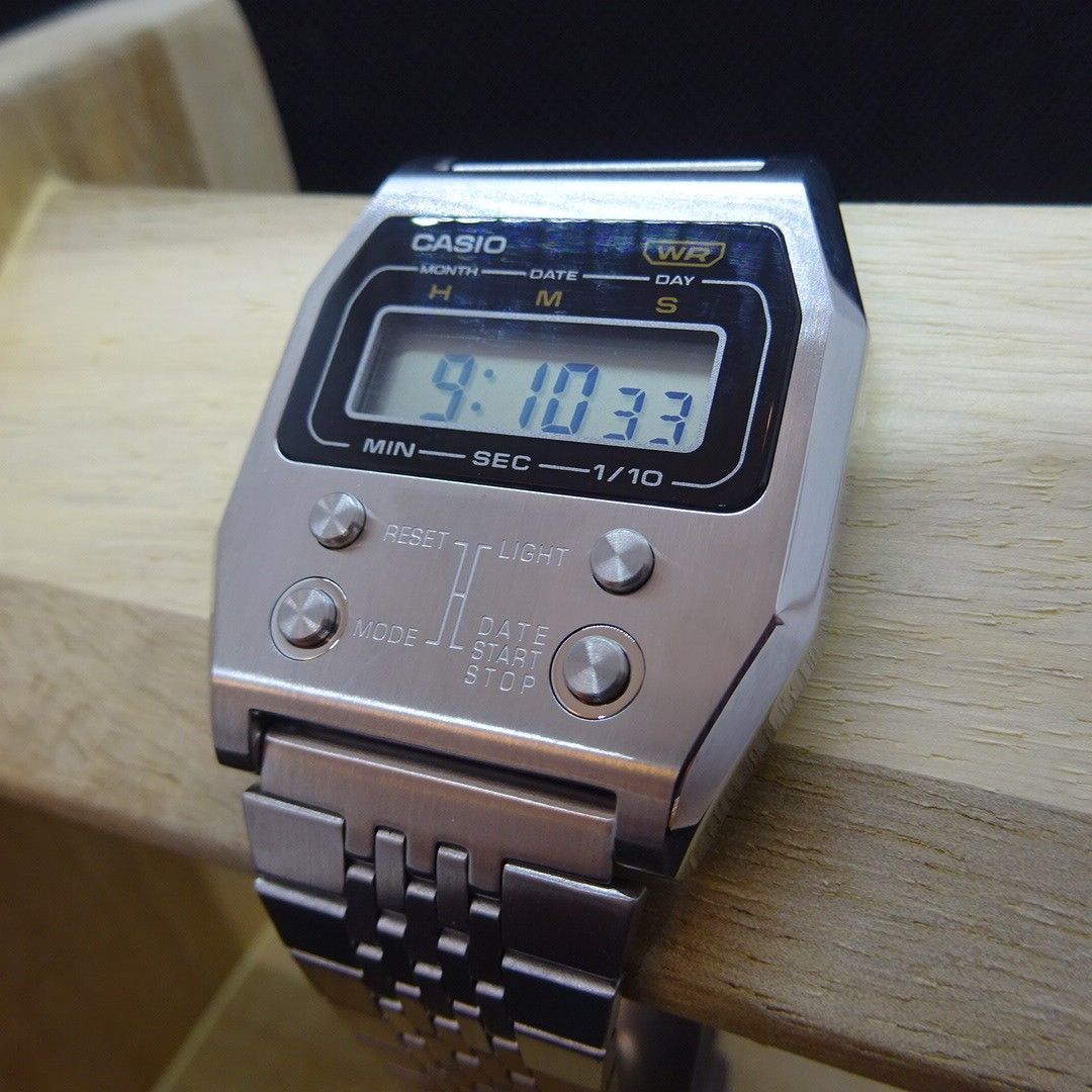 CASIO CLASSIC A1100D-1JF シルバー 52QS-14B復刻モデル|Yahoo CASIO CLASSIC A1100D-1JF シルバー 52QS-14B復刻モデル|Yahoo
