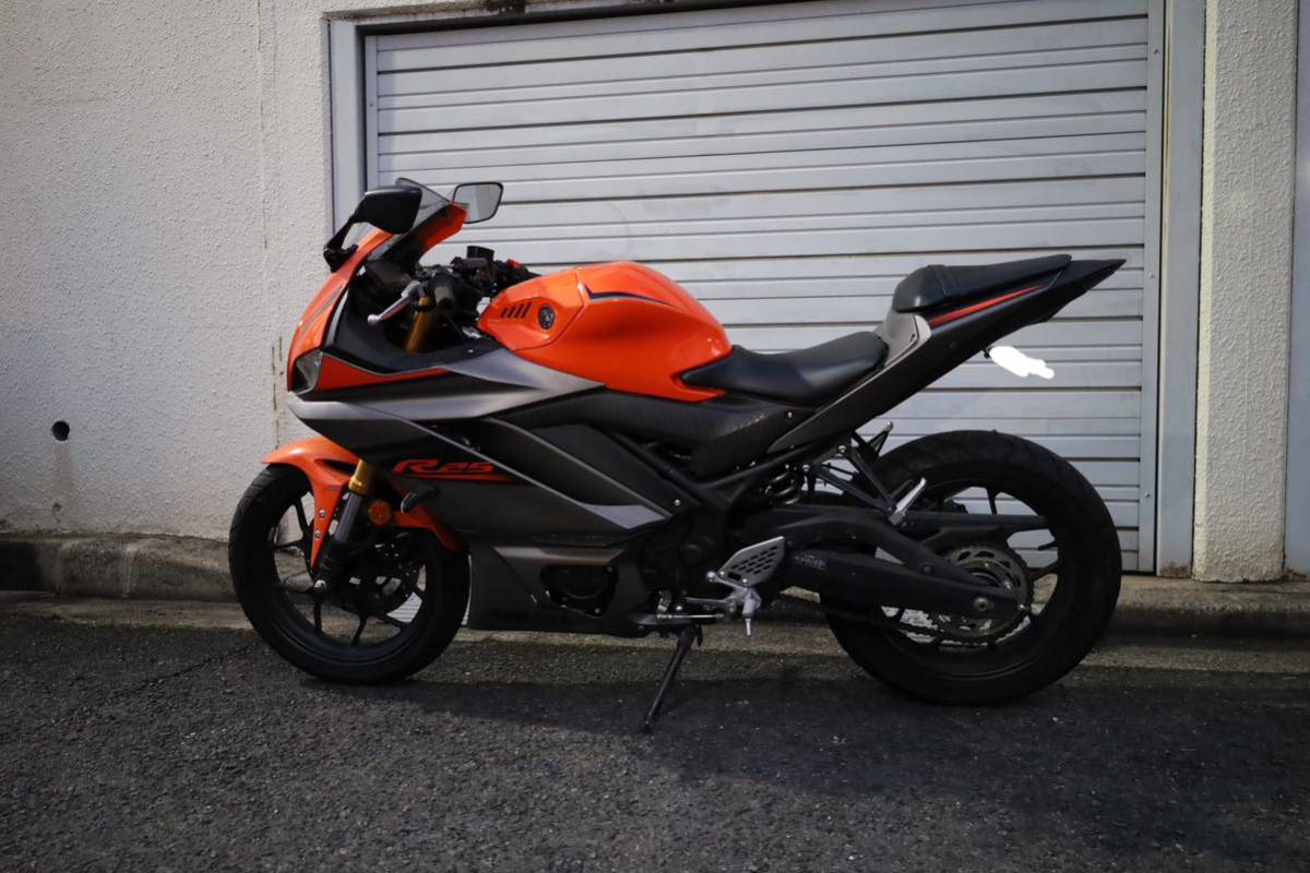 rg74j 5.500キロ R25 低走行 クイックシフター装着可(検　CBR YZF ZX GSX KAWASAKI HONDA SUZUKI_画像2