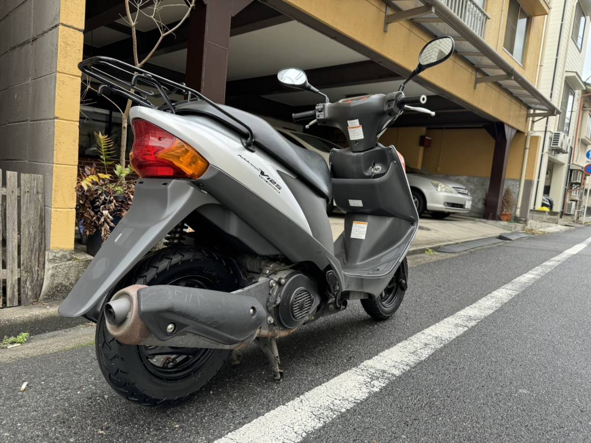 広島市中区発☆1円スタート売り切り　CF4EA型　スズキ　アドレスV125　実働車　125cc 原付二種　鍵と登録書類あり_画像2