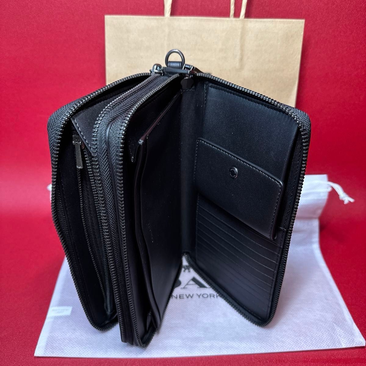 新品未使用コーチ ダブル ジップ トラベル オーガナイザー 新品未使用コーチ ダブル ジップ トラベル オーガナイザー
