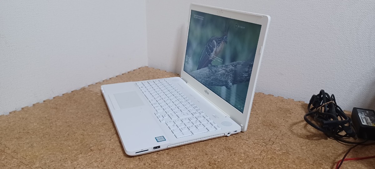 富士通LIFEBOOK　AH50/B3 Core i7-7700HQ/ 8GB/HDD 1TB Windows10 第７世代　4コア8スレッド　_画像4