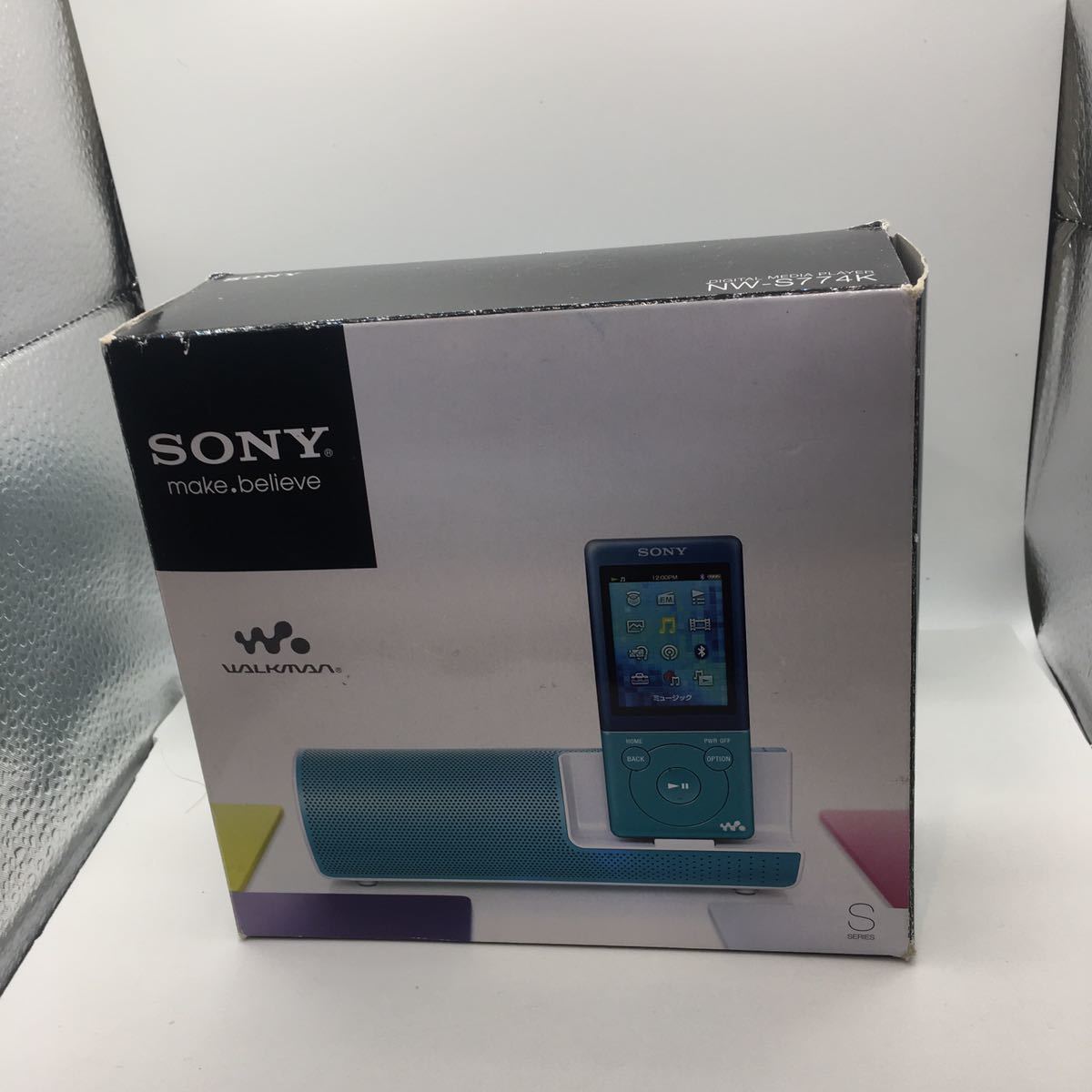 新品★ソニー SONY NW-S774K/ B [メモリーオーディオ S770シリーズ Bluetooth対応 8GB ブラック スピーカー付_画像2