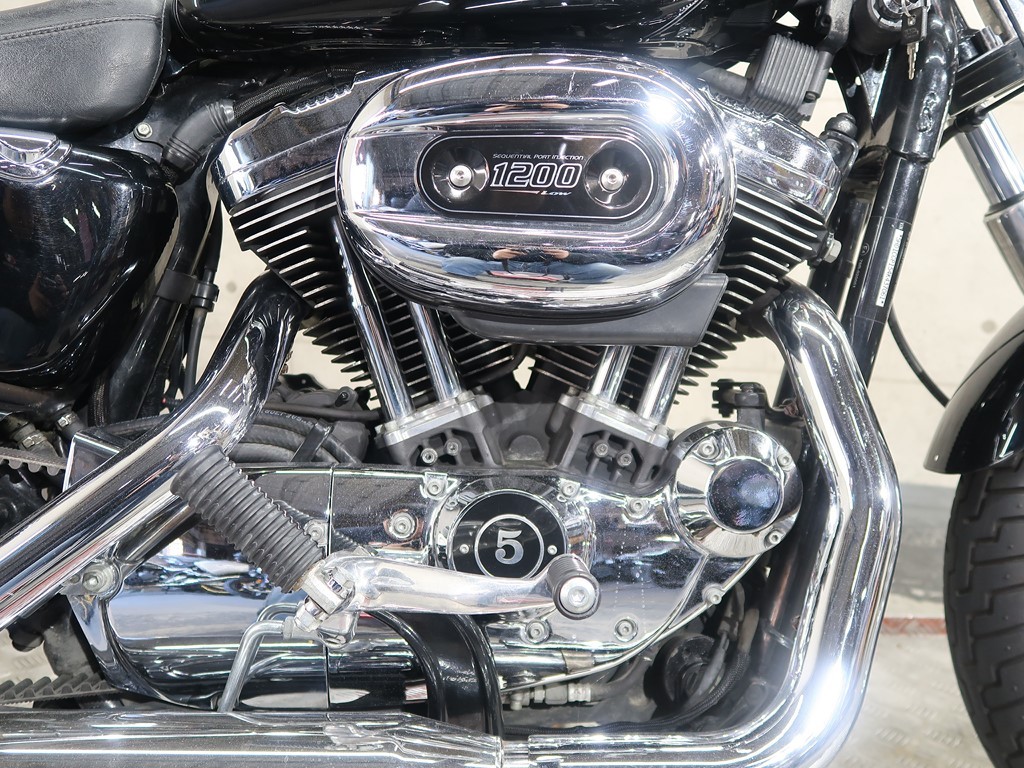 【50708】HARLEY-DAVIDSON　XL1200C♪キャブレター仕様のスポーツスター1200カスタム！_画像6