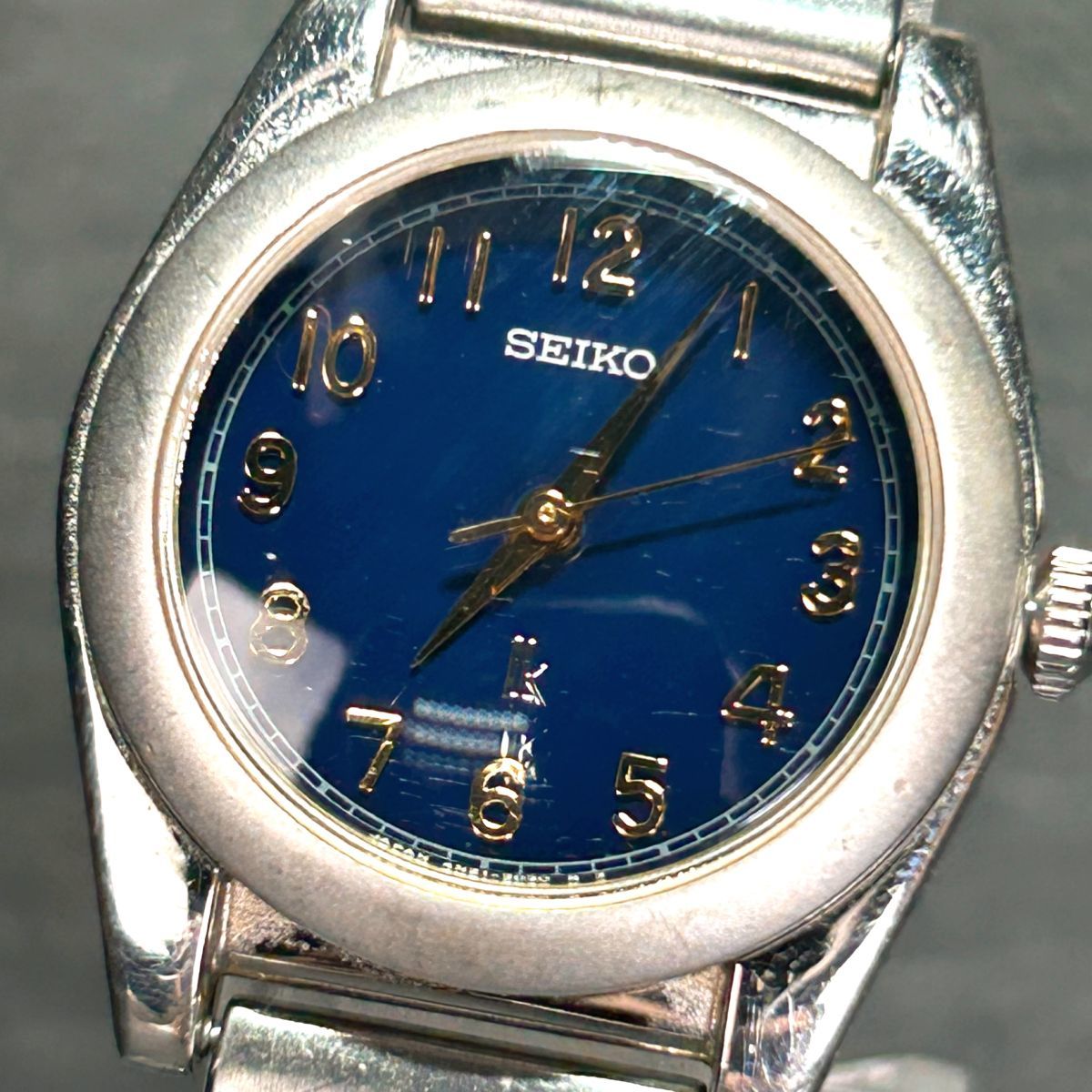 SEIKO セイコー LUKIA ルキア 4N21-0980 腕時計 クオーツ アナログ 3針 ラウンド ステンレススチール 新品電池交換済み 動作確認済み_画像2