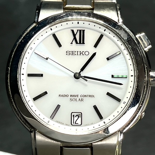 希少 SEIKO DOLCE ドルチェ 電波ソーラー 腕時計 7B42-0AA0 チタン RADIO WAVE CONTROL ホワイト 10気圧防水 ステンレス_画像2