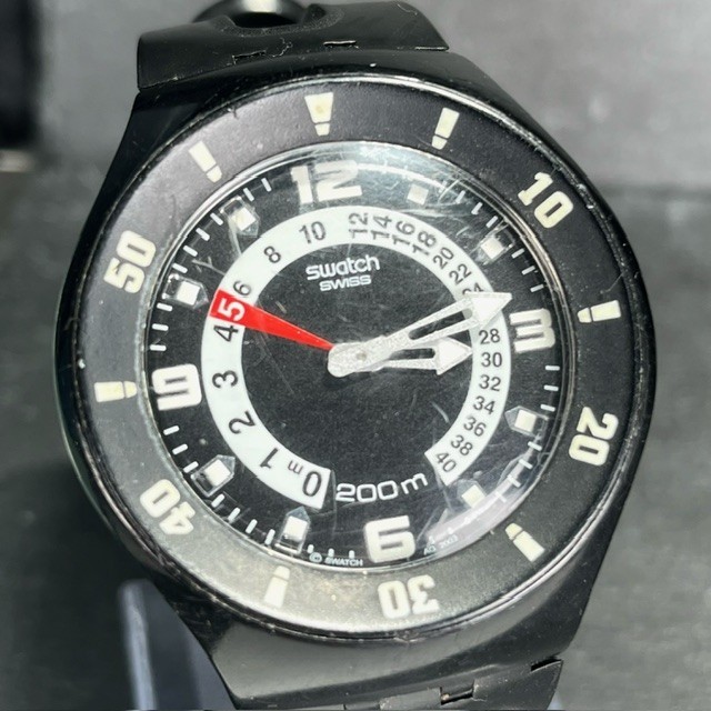 SWATCH スウォッチ スキューバ SCUBA AG2003 アナログ 腕時計 2針 200M防水 ブラック クオーツ 新品電池交換済み メンズ ダイバー_画像2