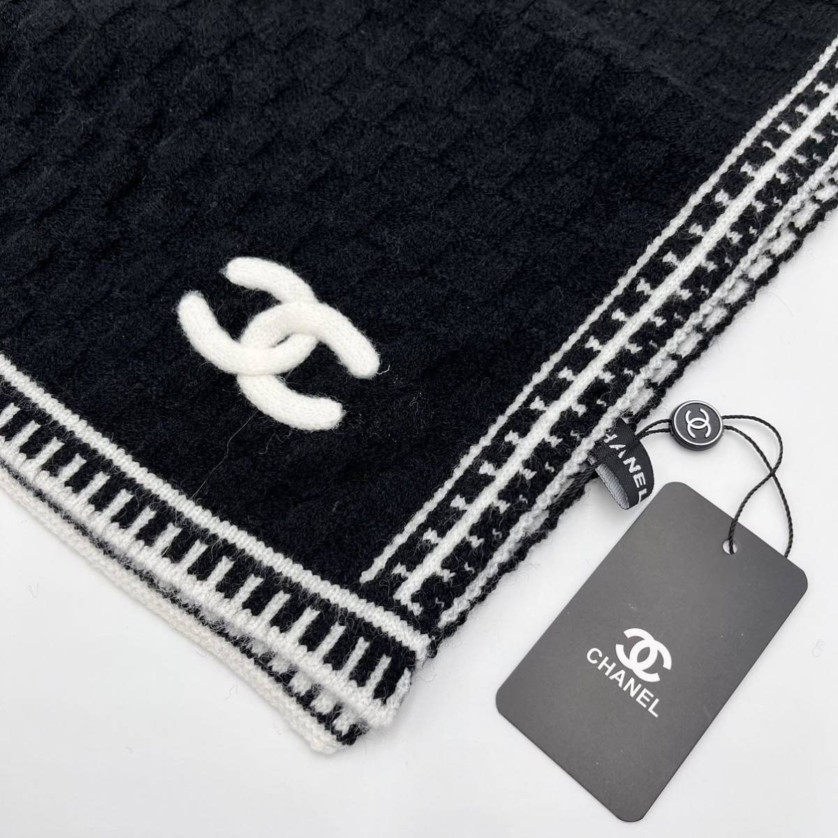 CHANEL シャネル ショール　ストール　マフラー　カメリア　ココマーク　マフラーA ブラック　黒　海外並行輸入　ニット_画像2