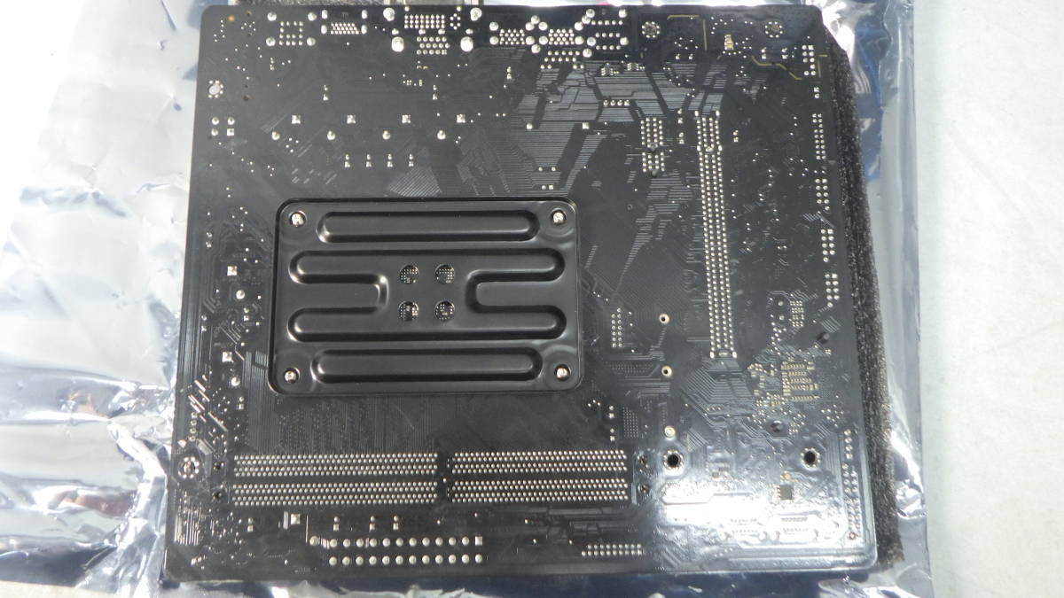 ■ASRock■第3世代 AMD AM4対応MicroATXマザー■A520M-HDV■中古■　★即決★_画像9