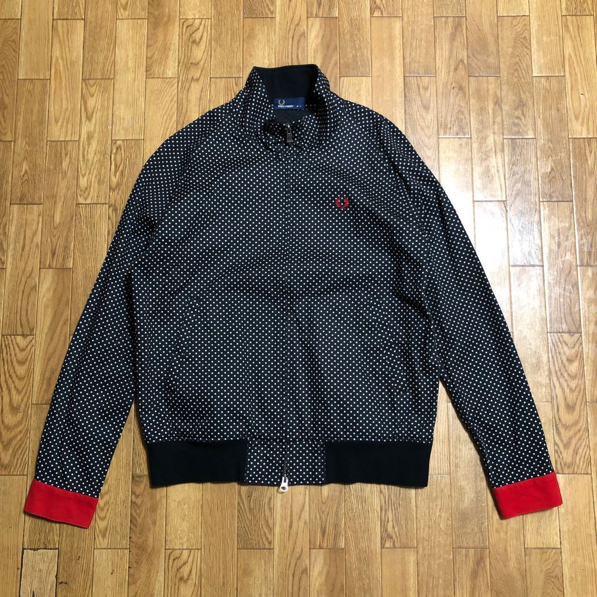 FRED PERRY シャツ ジャケット ドット柄 黒 白 赤 Lサイズ ジップアップ ヒットユニオン社 フレッドペリー_画像1