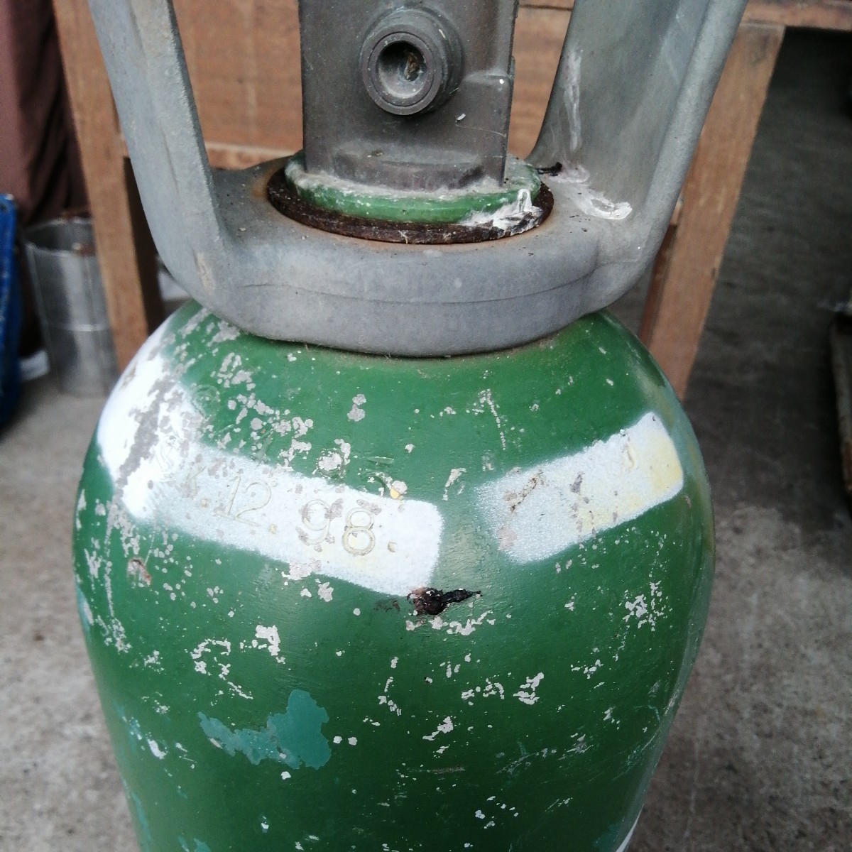 佐賀発 液化炭酸ガスボンベ 炭酸 タンサン ビアサーバー 二酸化炭素 緑 グリーン G-11EYE BBB (約高さ88.5cm) 空 重量約11kgの画像8