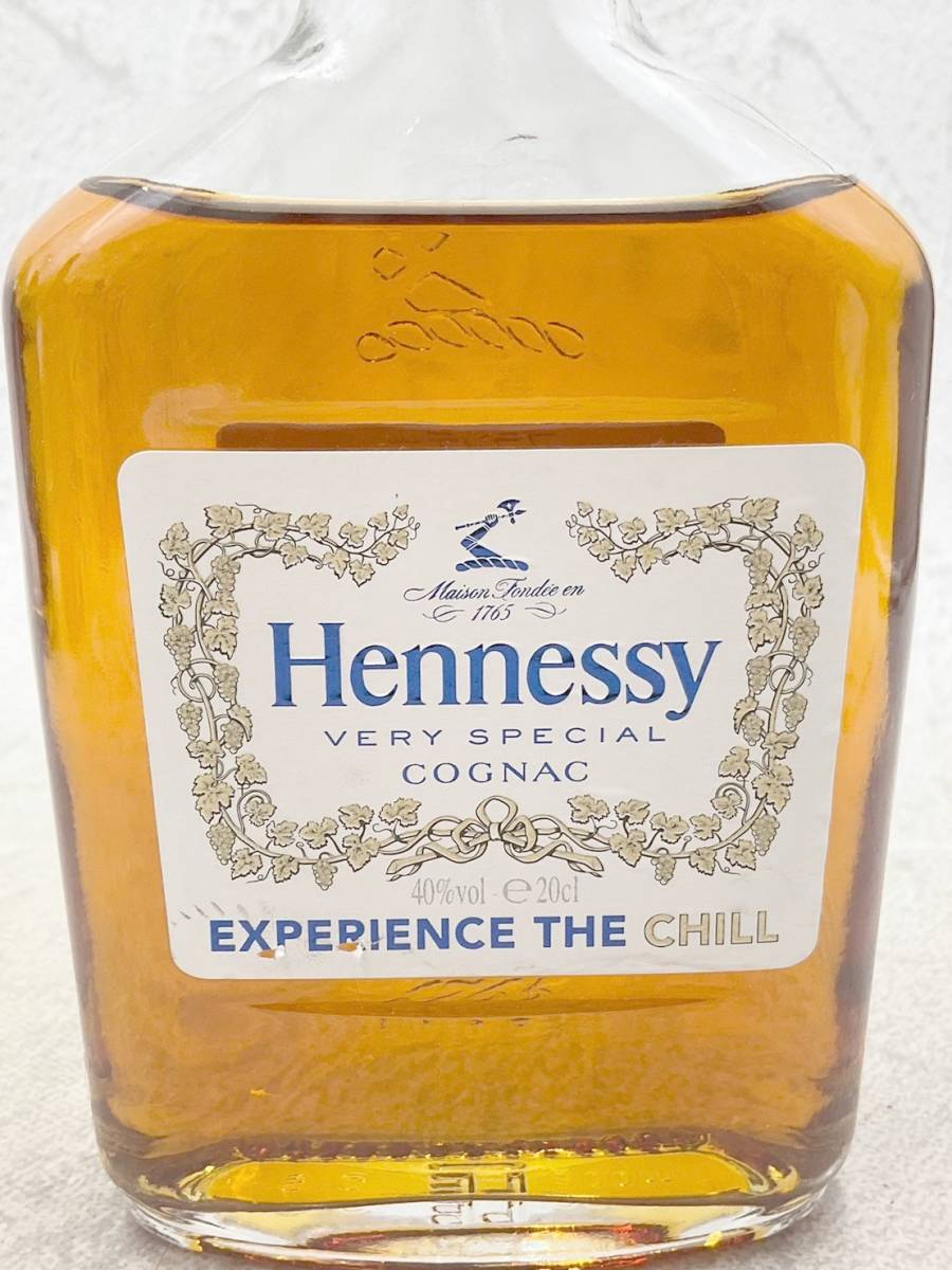 ◇酒◆ヘネシー Hennessy ベリースペシャル コニャック VERY SPECIAL COGNAC 200ml 20cl 40% 洋酒 古酒 ブランデー 未開栓_画像2