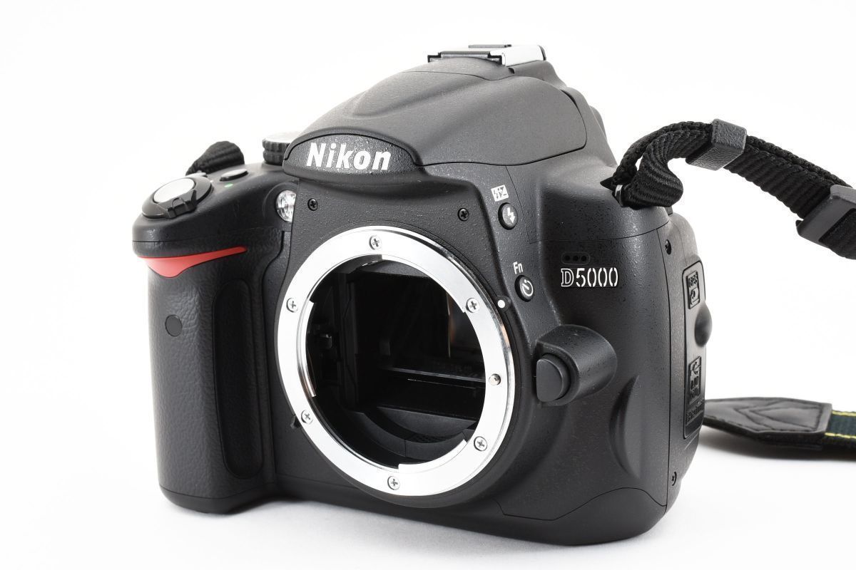 【極上品】Nikon ニコン D5000 ボディ ★ショット数344枚と極小★ デジタル一眼レフ #178-1_画像2