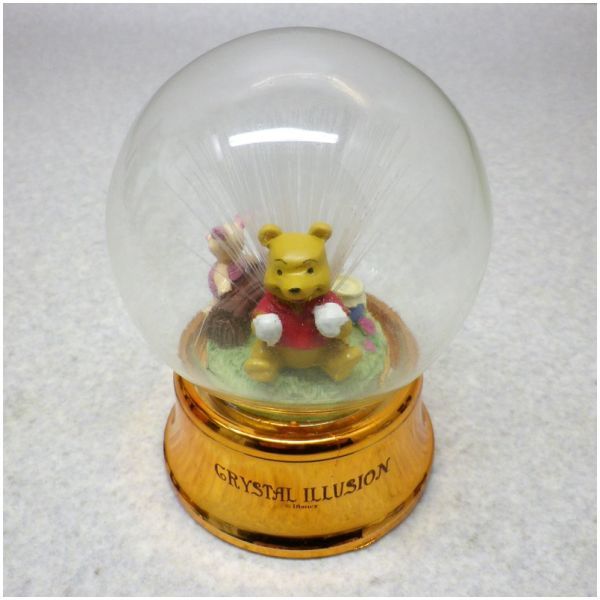 JE-10* Disney Winnie The Pooh fibre dome crystal i dragon John 