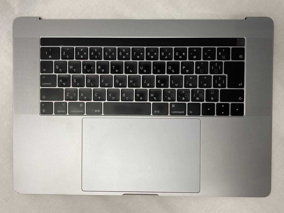 「 ジャンク、2個セット」Apple MacBook Pro A1990 グレー 2018年/ キーボード&パームレスト / スピーカー&ファン付き_画像2