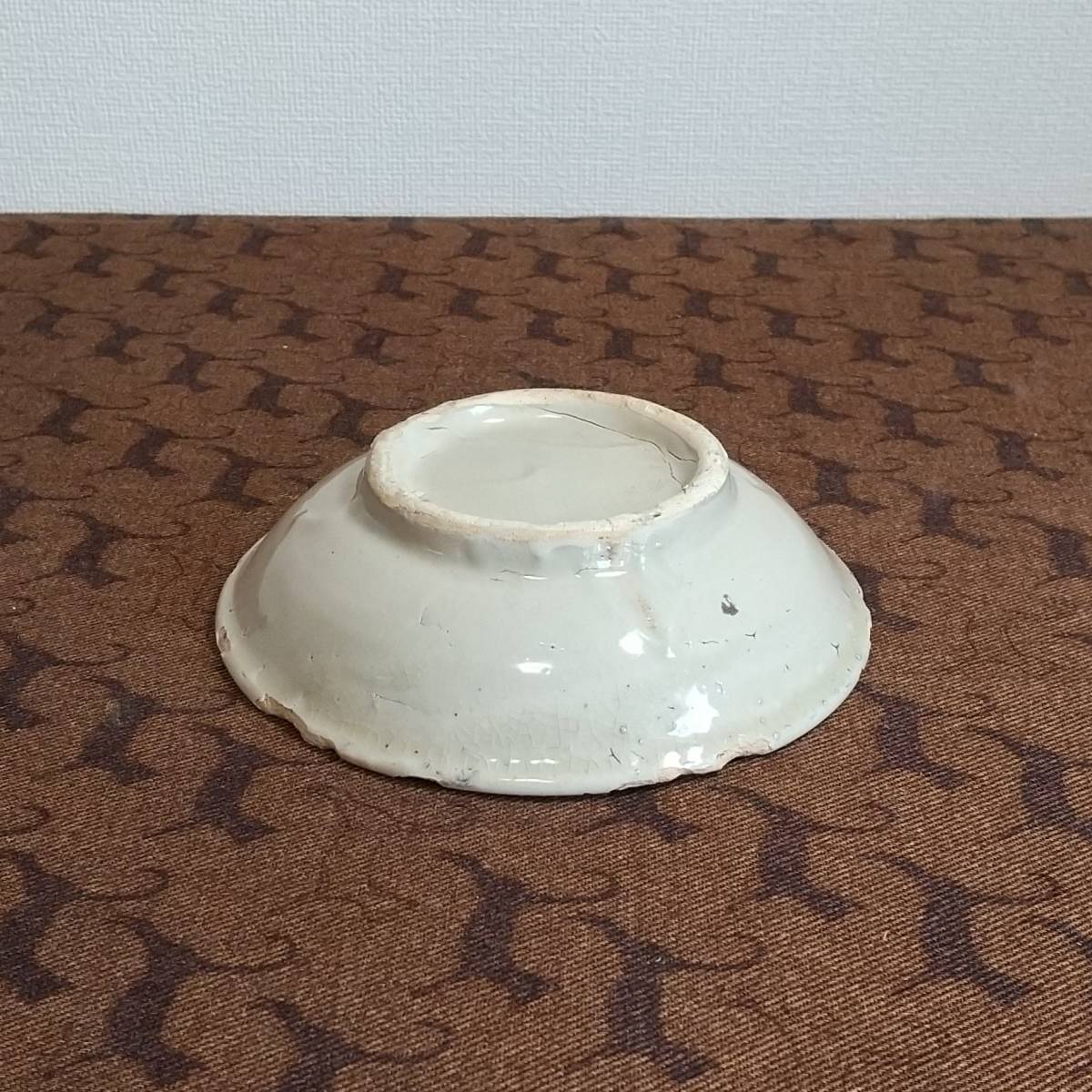 【茶犬】琉球マカイ白釉皿 明治時代 珍品です_画像4
