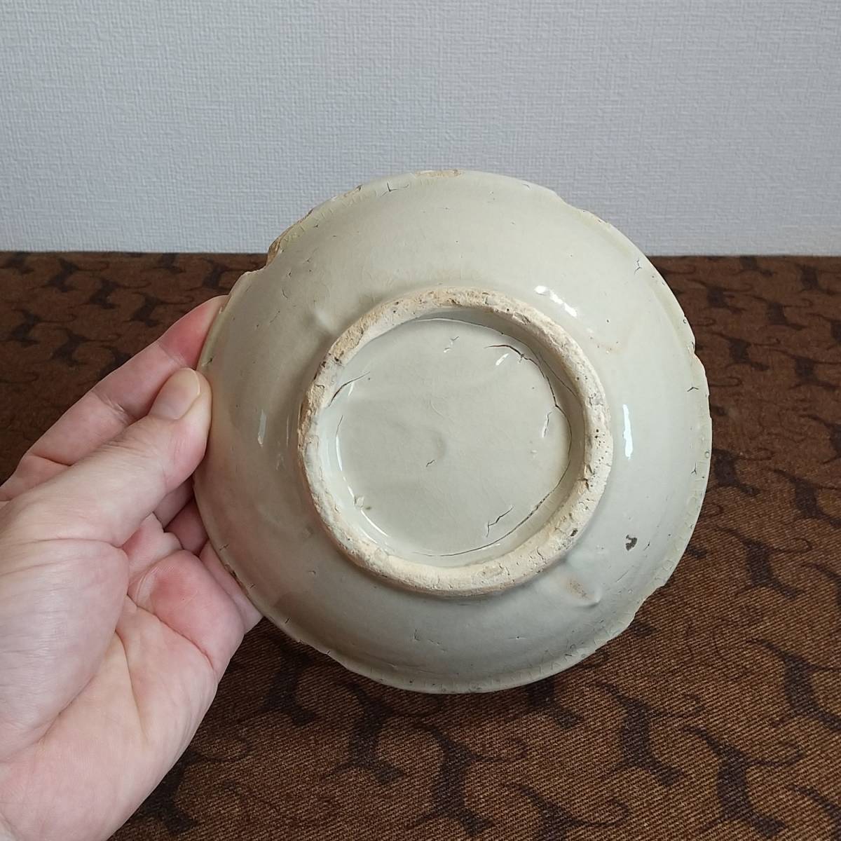 【茶犬】琉球マカイ白釉皿 明治時代 珍品です_画像2