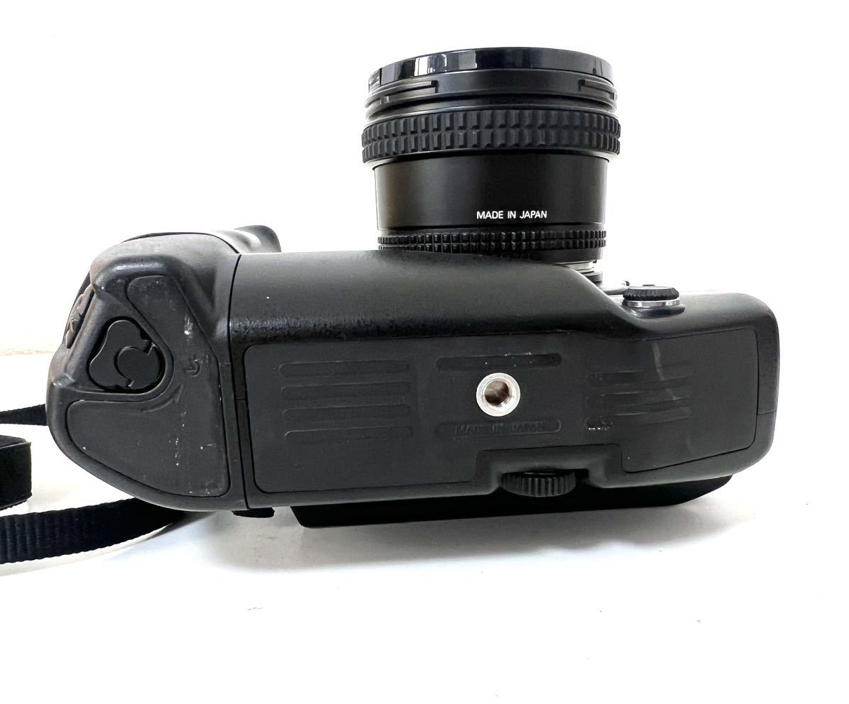 ■ Nikon ニコン F4S ボディ AF NIKKOR 20mm 1:2.8 レンズ MB-21グリップ 希少元箱付き フィルムカメラ 一眼フィルムカメラ _画像5