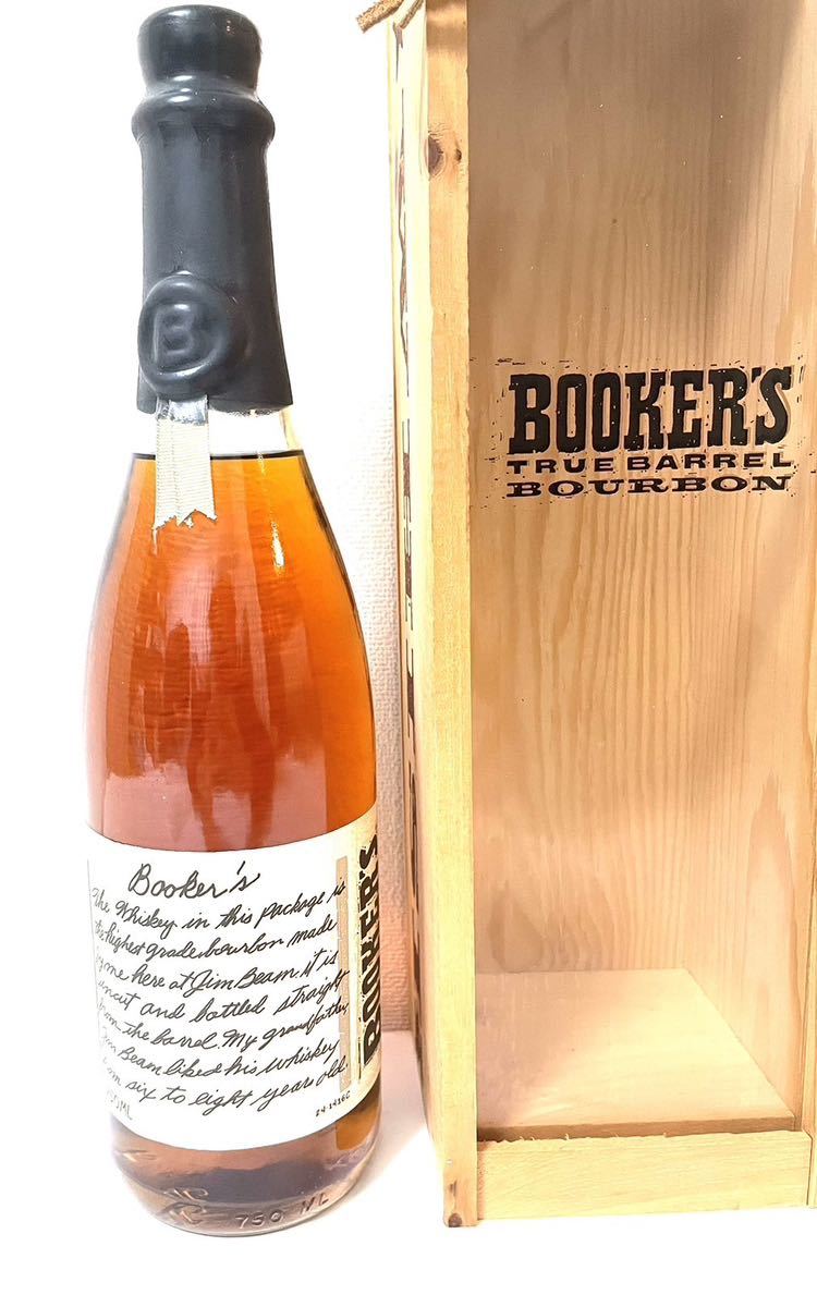 古酒 未開栓 BOOKER'S TRUE BARREL BOURBON 木箱付き ブッカーズ サントリー_画像2