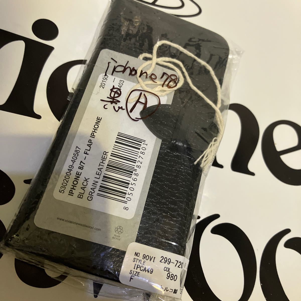 送料込●新品●価27500円 Vivienne Westwood iPhone7 8 SE2 SE3同等サイズスマホケース 黒A インポートライン 手帳型 ヴィヴィアン_画像9