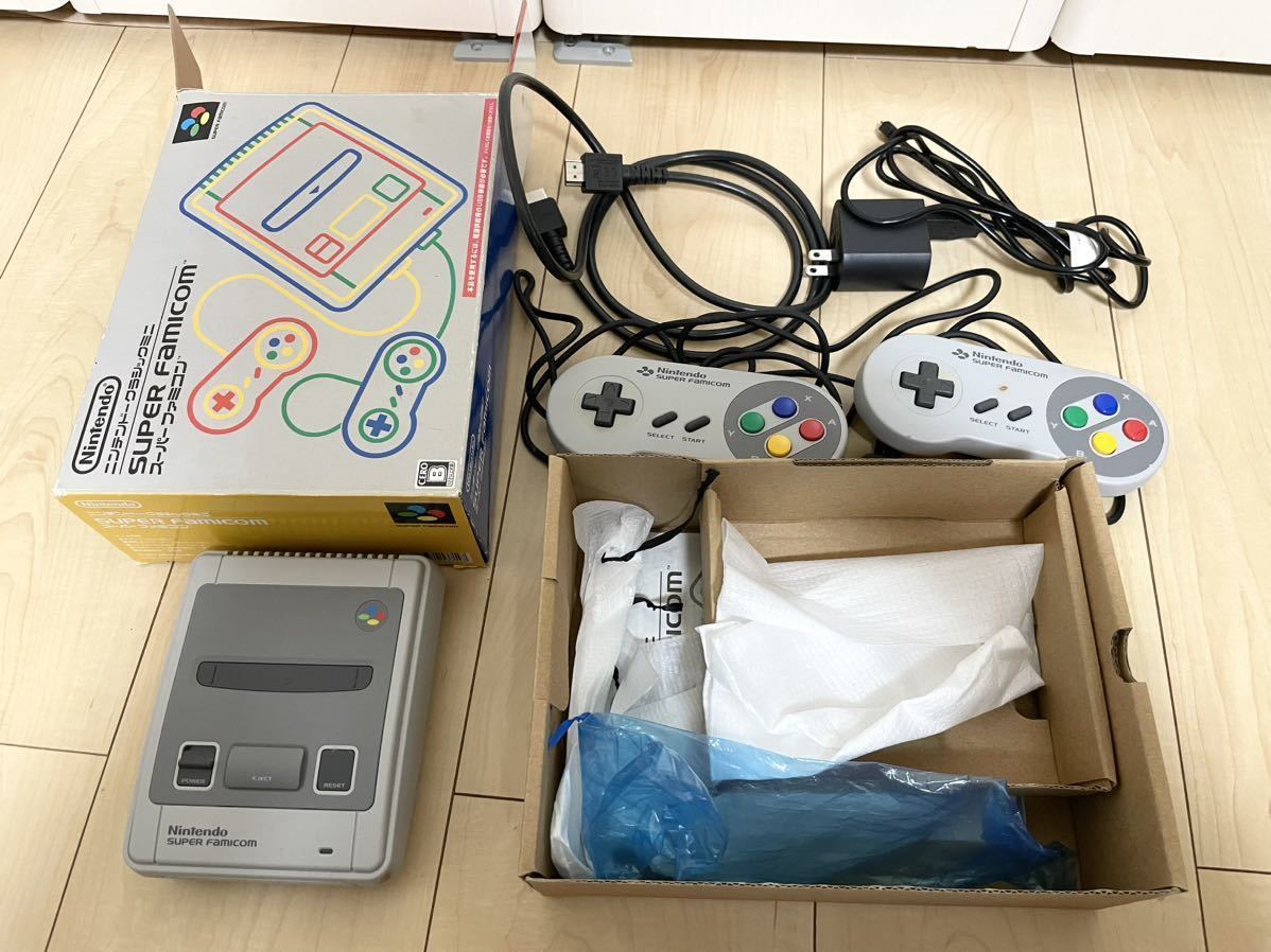 【中古品】ニンテンドークラシックミニ スーパーファミコン ACアダプタ付き_画像1