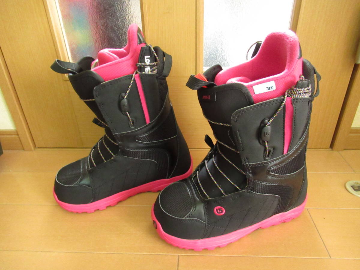 ★美品★　BURTON　スノーボード　ブーツ　レディース　23.0cm　BT9369