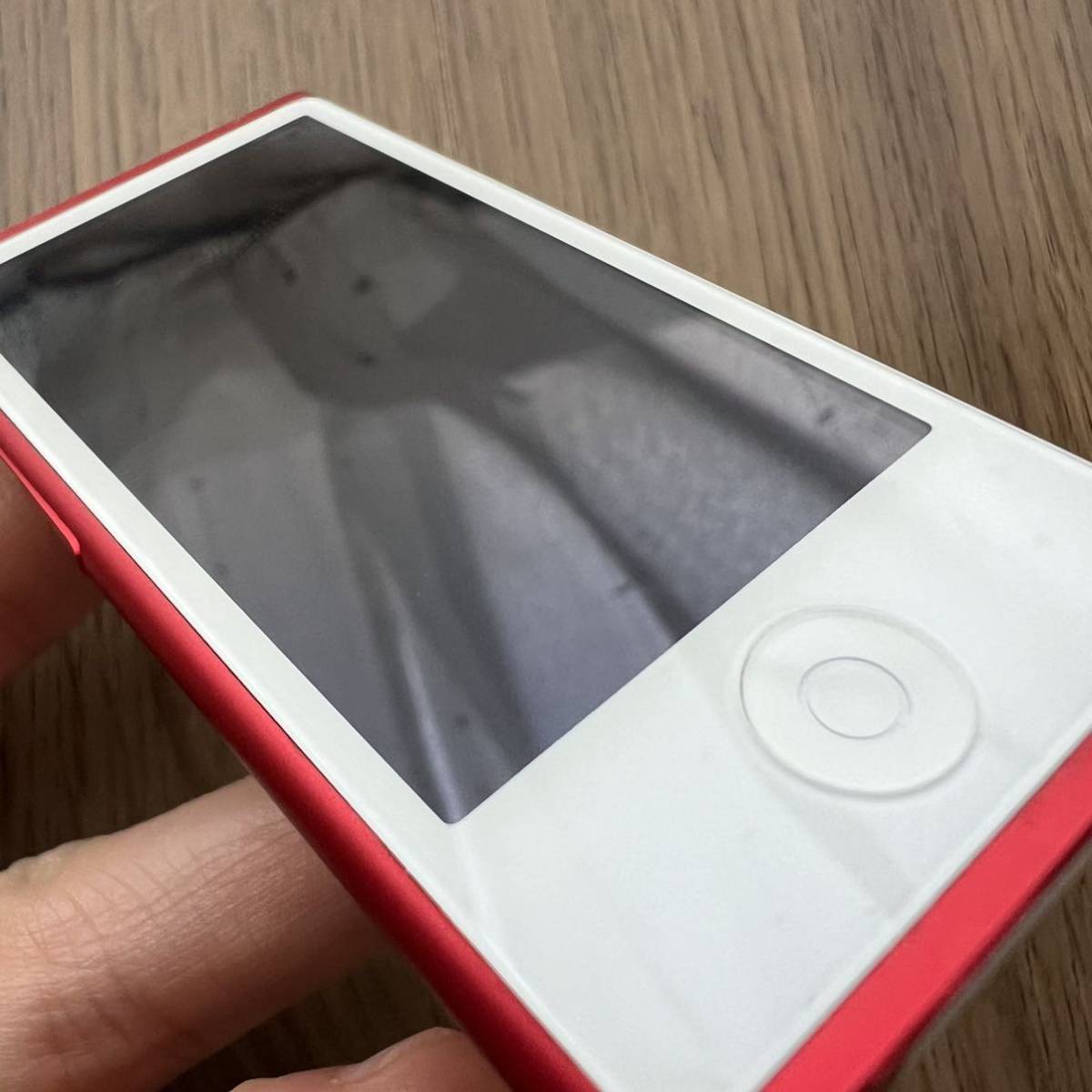 Apple iPod nano 16GB A1446 初期化済 動作品 中古レッド アイポッドナノ_画像6