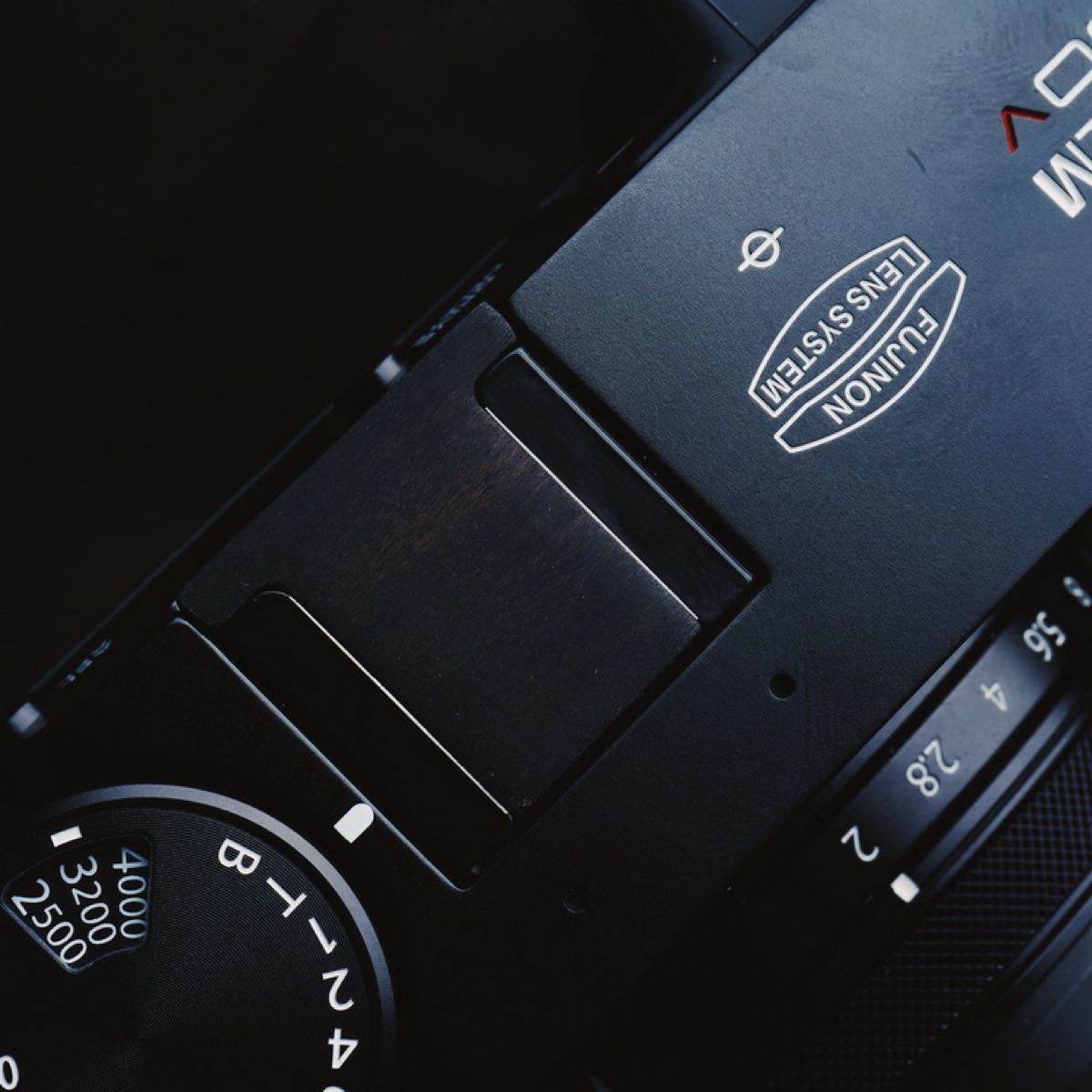 社外部品　FUJIFILM 富士カメラ用ホットシューカバー　黒檀木製　黒色