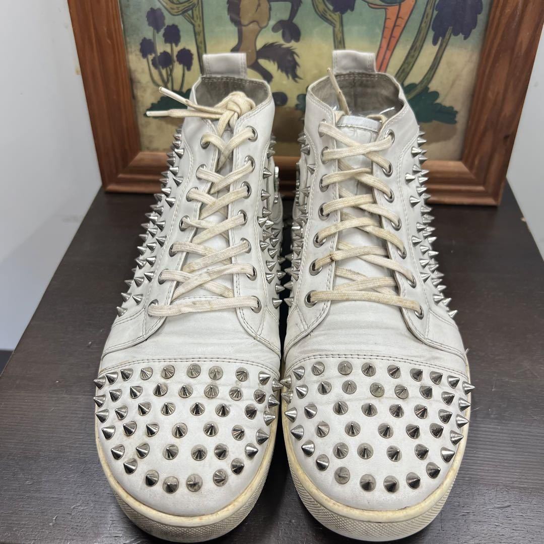 CHRISTIAN LOUBOUTIN ( Louboutin ) is ikatto sneakers white studs white Louboutin 