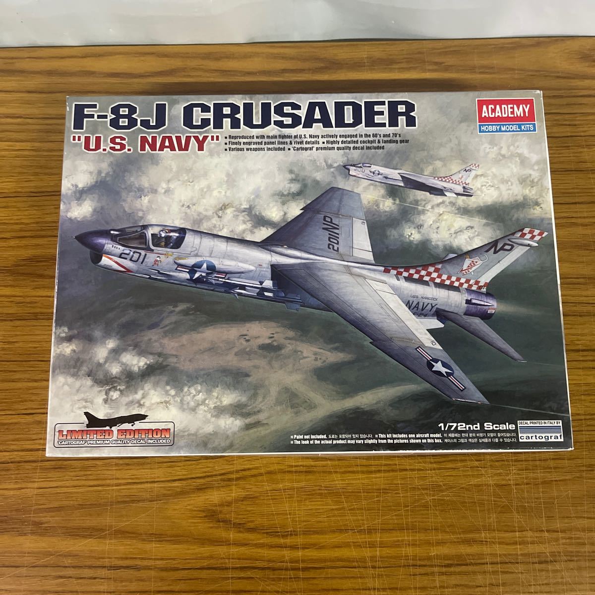 プラモデル 1/72 F-8J CRUSADER U.S. NAVY-F-8J クルセイダー U.S. NAVY- L②_画像1