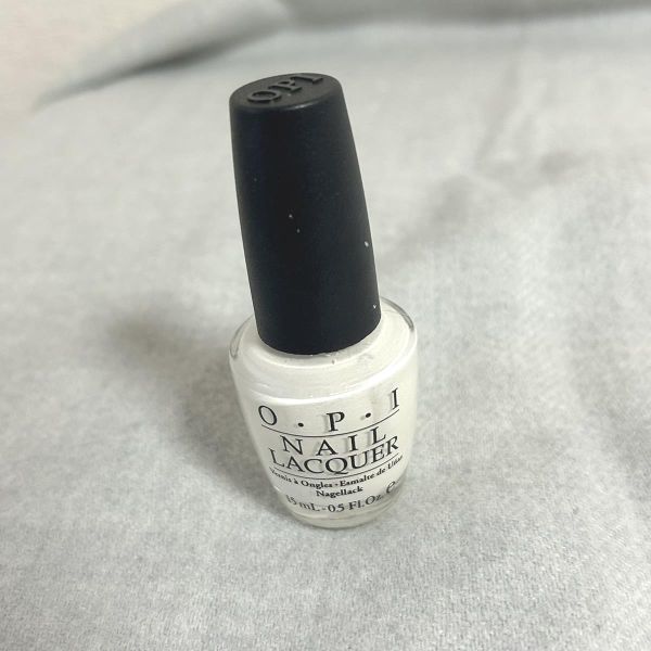 O・P・I NAIL LACQUER NL L00 15ml オーピーアイ ネイル ※ほぼ満量【M0116】_画像1