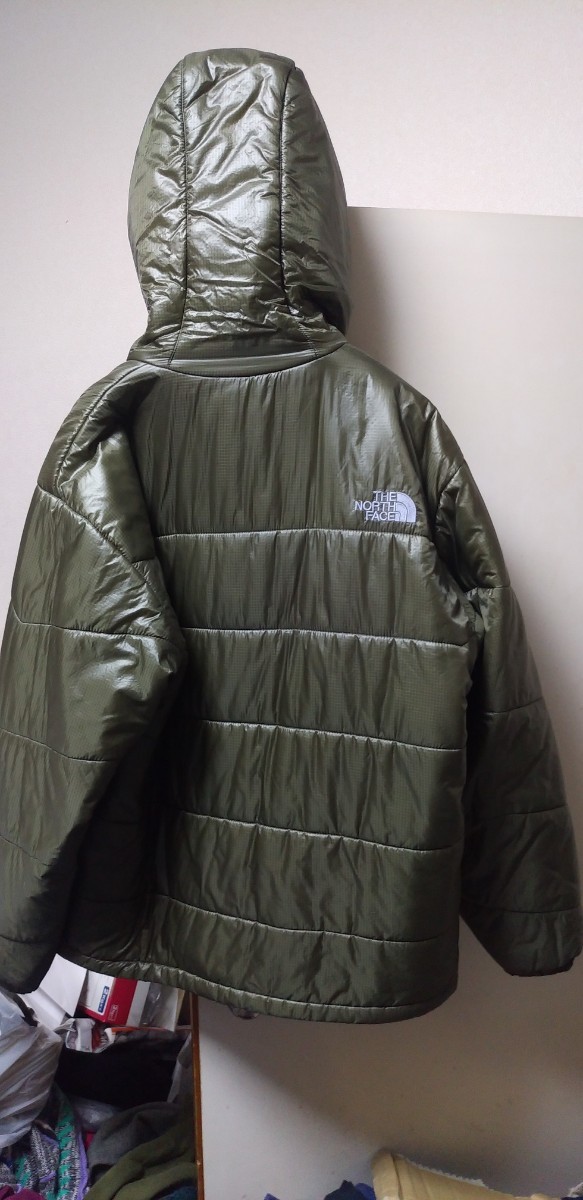 送料無料 希少 正規 ザ ノースフェイス プリマロフト トランゴ ジャケット フーディー L カーキ THE NORTH FACE TRANGO JACKET NY17700