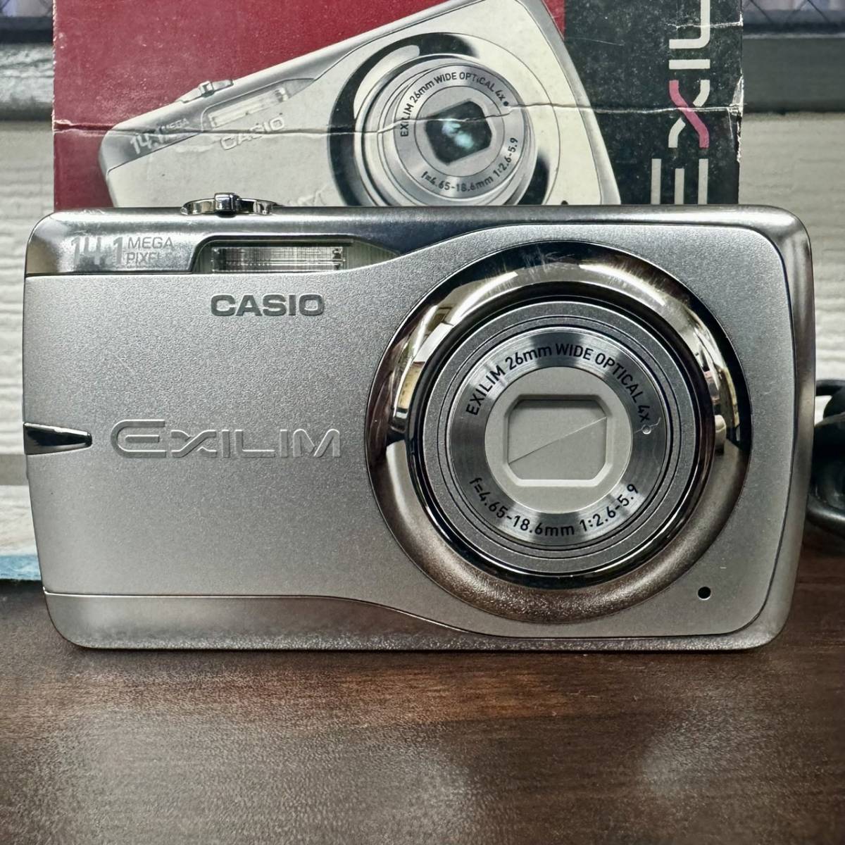 【再出品】カシオ CASIO EXILIM EX-Z550SR シルバー コンパクトデジタルカメラ コンデジ 1円スタート M01_画像2